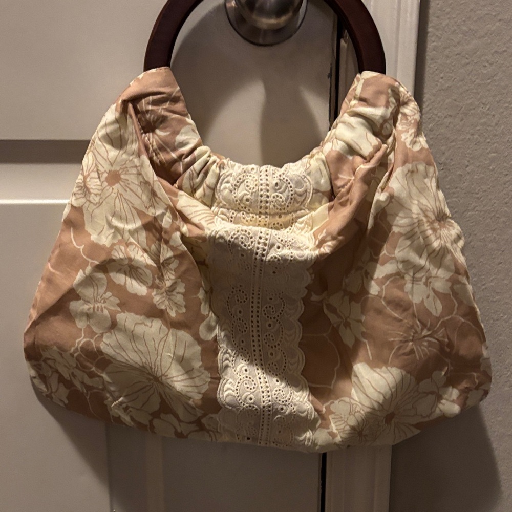 Charming Charlie Beige and Cream Floral Hobo Bag
